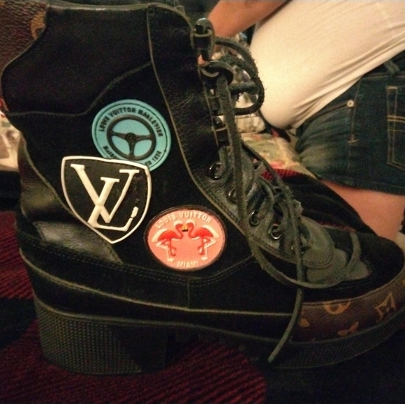 Louis Vuitton Desert Boot - Miami Edition - Picture 2 of 3